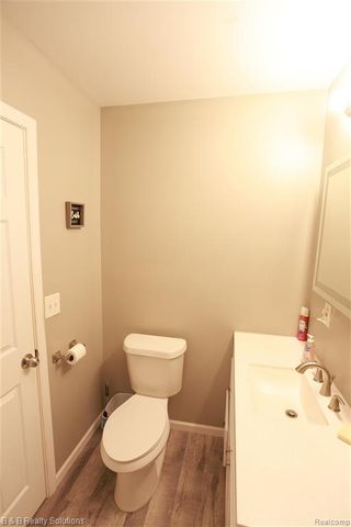 4131 Pleasant Street, North Branch, MI 48461