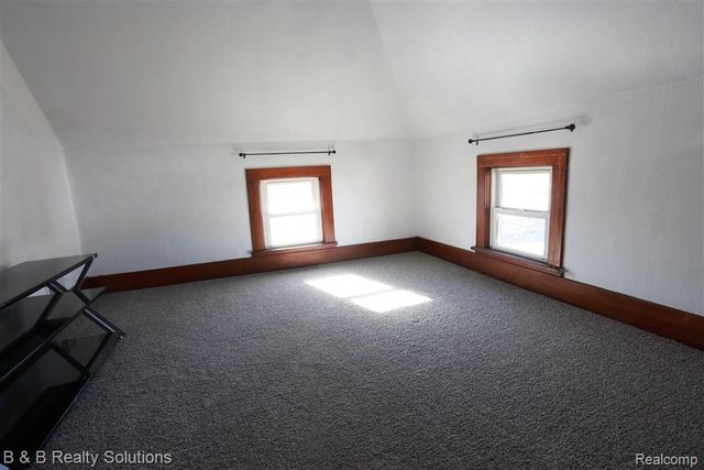 4131 Pleasant Street, North Branch, MI 48461