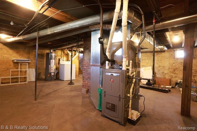 4131 Pleasant Street, North Branch, MI 48461