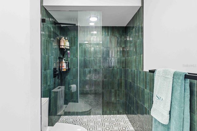 8021 TIMBER LAKE LANE, Sarasota, FL 34243