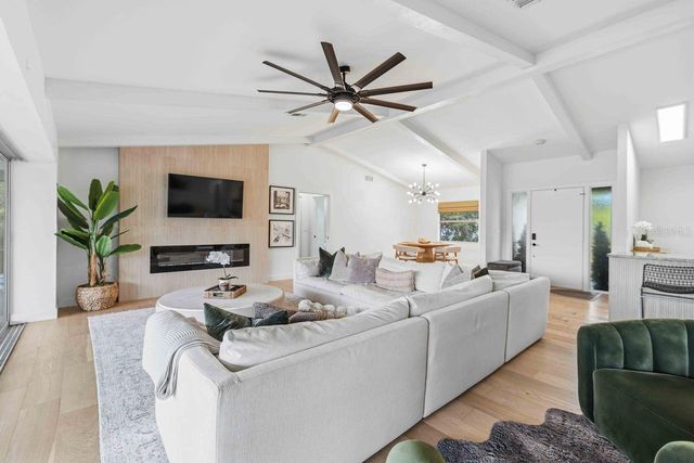 8021 TIMBER LAKE LANE, Sarasota, FL 34243