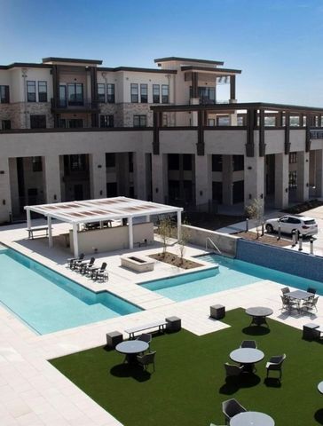 2700 Old Denton Road 2276, Carrollton, TX 75007