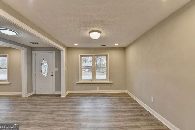 574 Glendale Road, Scottdale, GA 30079