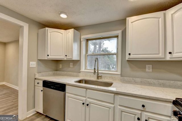 574 Glendale Road, Scottdale, GA 30079