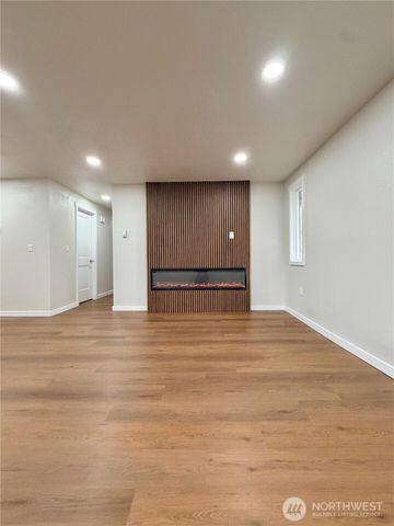 7105 S Madison Street, Tacoma, WA 98409