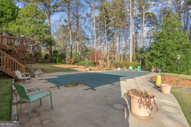 97 Club Circle, Stockbridge, GA 30281
