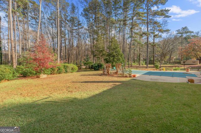 97 Club Circle, Stockbridge, GA 30281