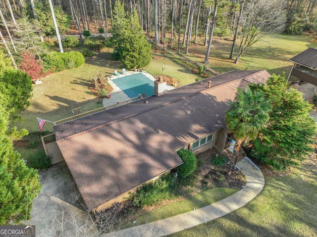 97 Club Circle, Stockbridge, GA 30281