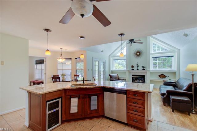 3249 Fayette DR, Virginia Beach, VA 23456