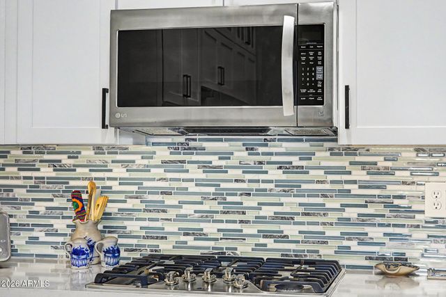 14619 W INDIANOLA Avenue, Goodyear, AZ 85395