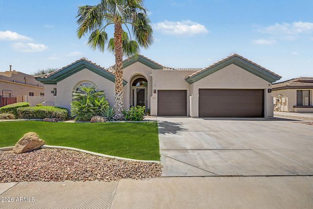 14619 W INDIANOLA Avenue, Goodyear, AZ 85395