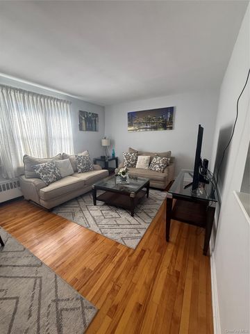42 Winchester avenue 2A, Yonkers, NY 10710