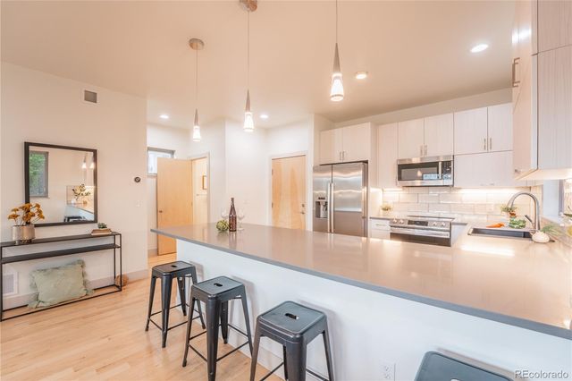 6892 Juniper Court, Arvada, CO 80007