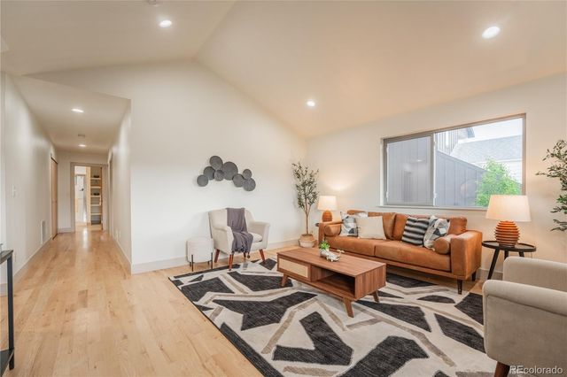 6892 Juniper Court, Arvada, CO 80007