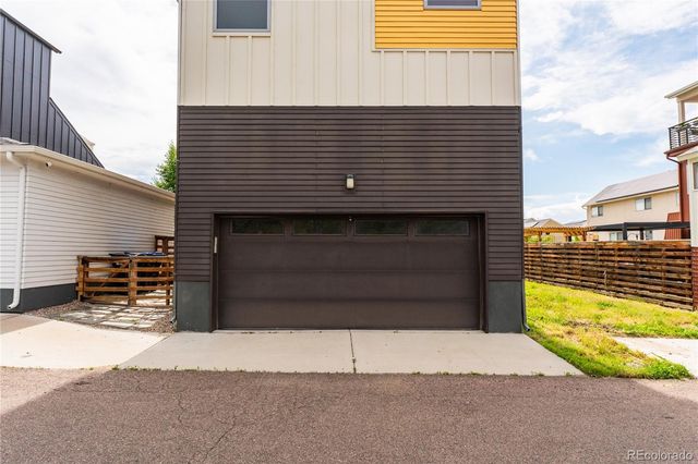 6892 Juniper Court, Arvada, CO 80007