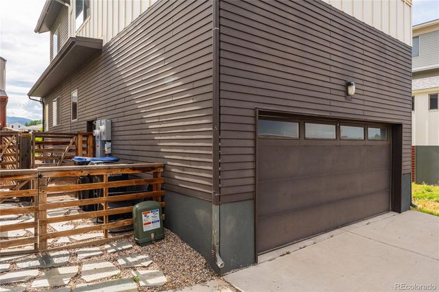 6892 Juniper Court, Arvada, CO 80007