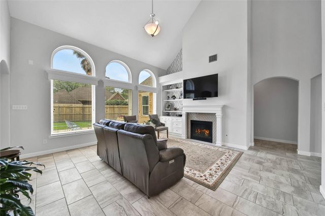 20507 Forest Stream Drive, Humble, TX 77346