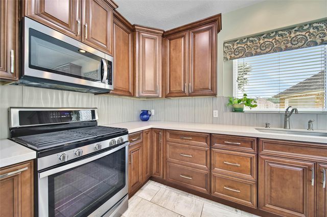 20507 Forest Stream Drive, Humble, TX 77346