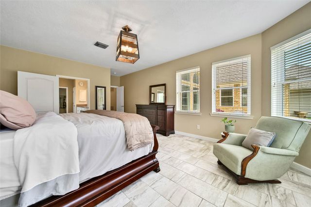 20507 Forest Stream Drive, Humble, TX 77346