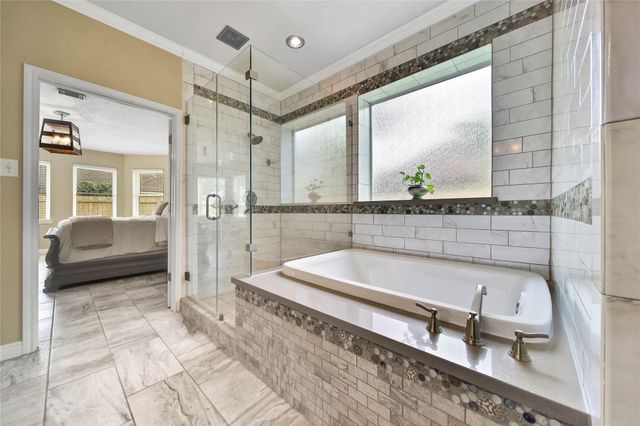 20507 Forest Stream Drive, Humble, TX 77346