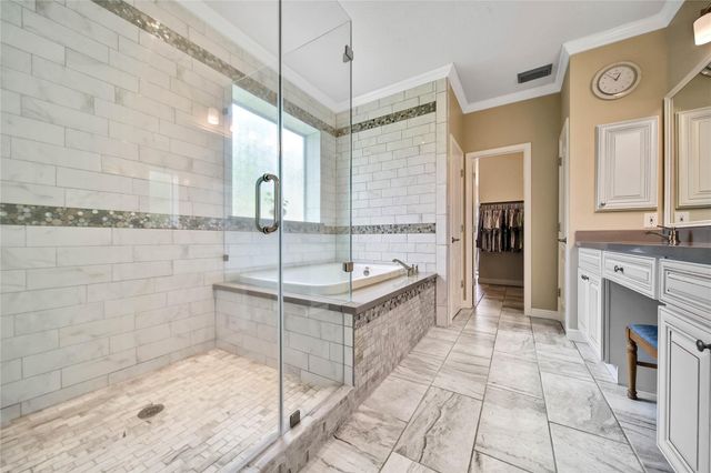 20507 Forest Stream Drive, Humble, TX 77346