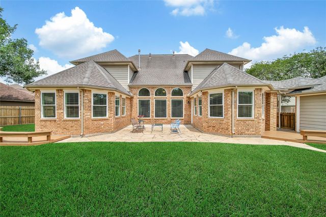 20507 Forest Stream Drive, Humble, TX 77346