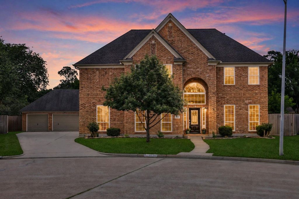 20507 Forest Stream Drive, Humble, TX 77346