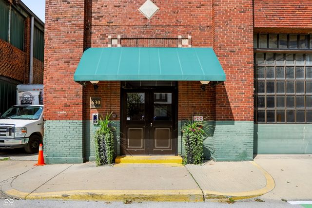 630 N College Avenue 201, Indianapolis, IN 46204