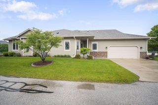 W207N16216 Elliot DRIVE, Jackson, WI 53037