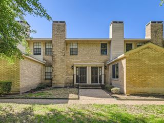 8400 Jamestown DR 512, Austin, TX 78758
