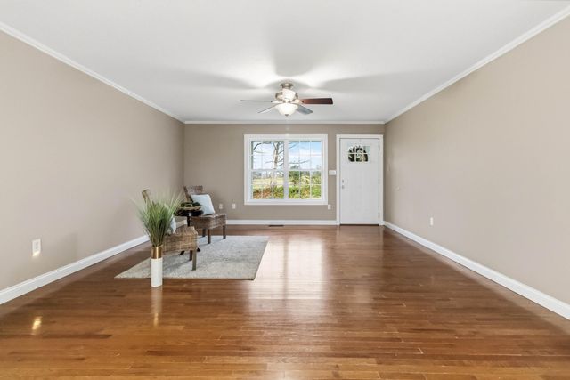 1126 Estill Hackney Road, Eubank, KY 42567