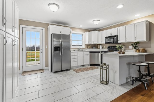 1126 Estill Hackney Road, Eubank, KY 42567