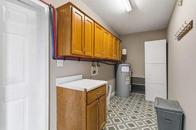 1126 Estill Hackney Road, Eubank, KY 42567