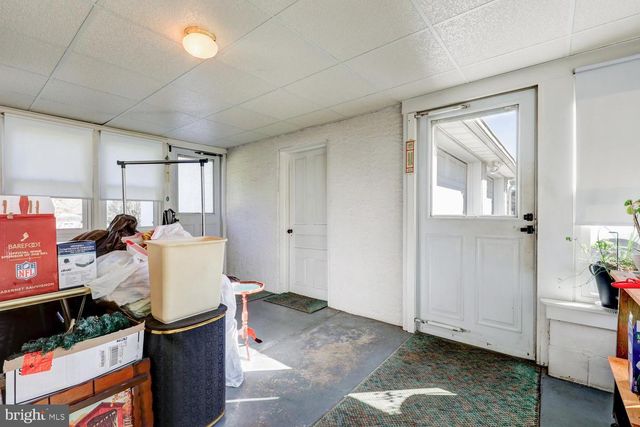 231 WARWICK RD, Elverson, PA 19520