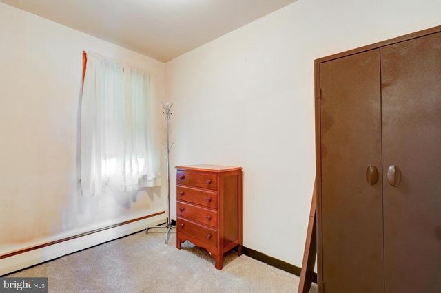 231 WARWICK RD, Elverson, PA 19520
