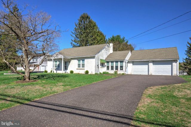 231 WARWICK RD, Elverson, PA 19520