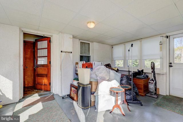 231 WARWICK RD, Elverson, PA 19520