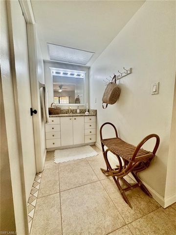 1220 SE 19th LN, Cape Coral, FL 33990