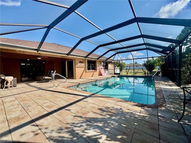 1220 SE 19th LN, Cape Coral, FL 33990