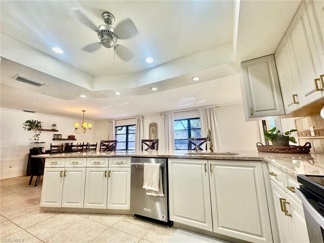 1220 SE 19th LN, Cape Coral, FL 33990