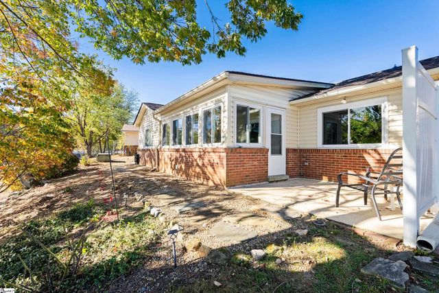 103 Lakeside Court, Greenville, SC 29615