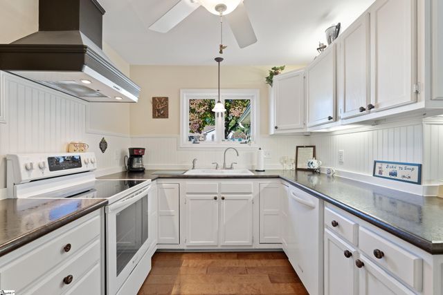 103 Lakeside Court, Greenville, SC 29615