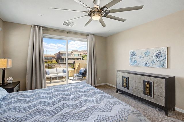 194 Viento Ridge Street, Henderson, NV 89012