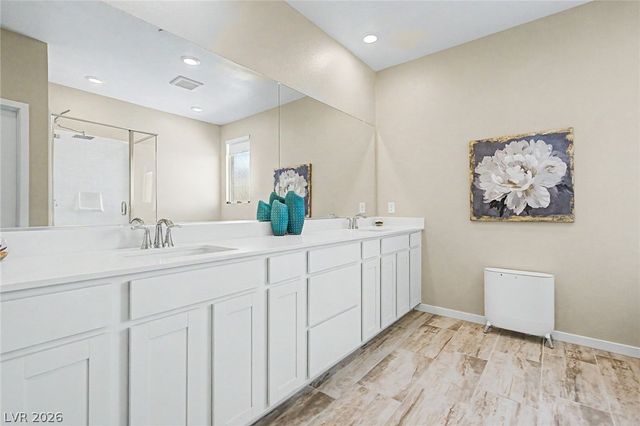 194 Viento Ridge Street, Henderson, NV 89012