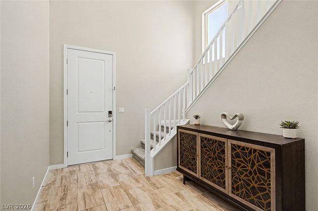 194 Viento Ridge Street, Henderson, NV 89012