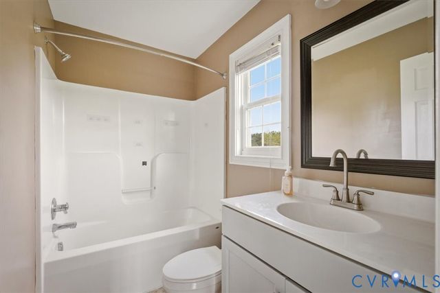 1151 Cartersville Rd, Cartersville, VA 23027