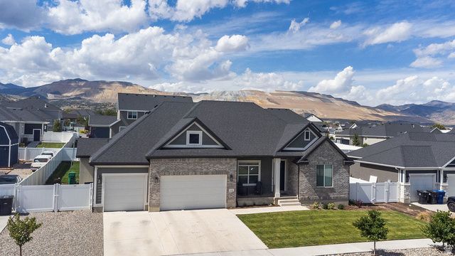 13528 S WEAVER CIR, Herriman, UT 84096