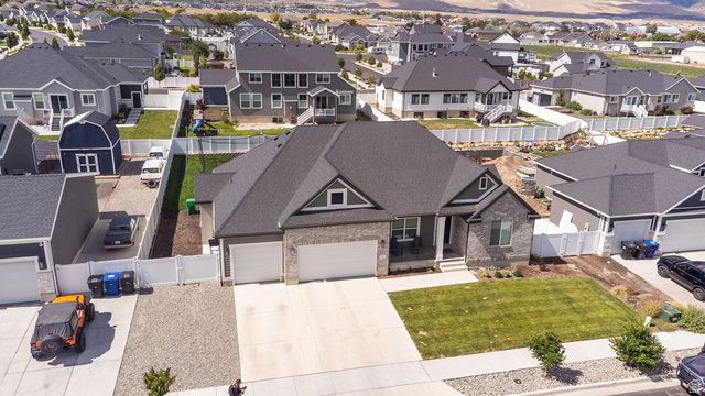 13528 S WEAVER CIR, Herriman, UT 84096