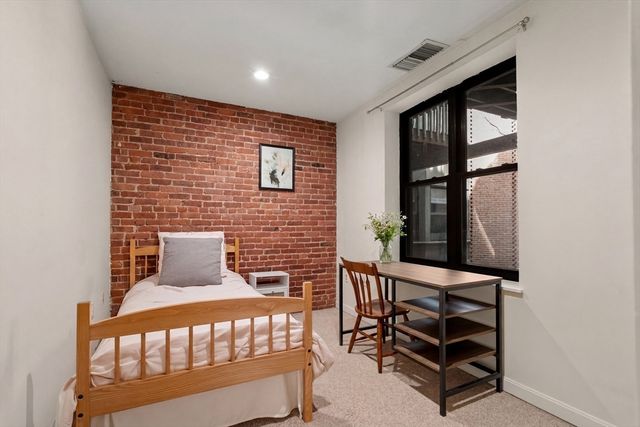 103 Gainsborough St 108, Boston, MA 02115
