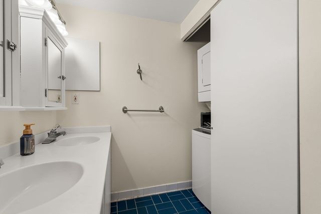 103 Gainsborough St 108, Boston, MA 02115